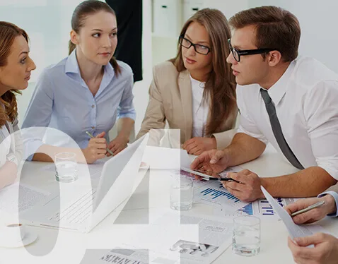 Brainstorming ideas in a team - 九游官网